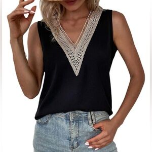 ETCYYNEW Women’s Sleeveless Lace V-Neck Top